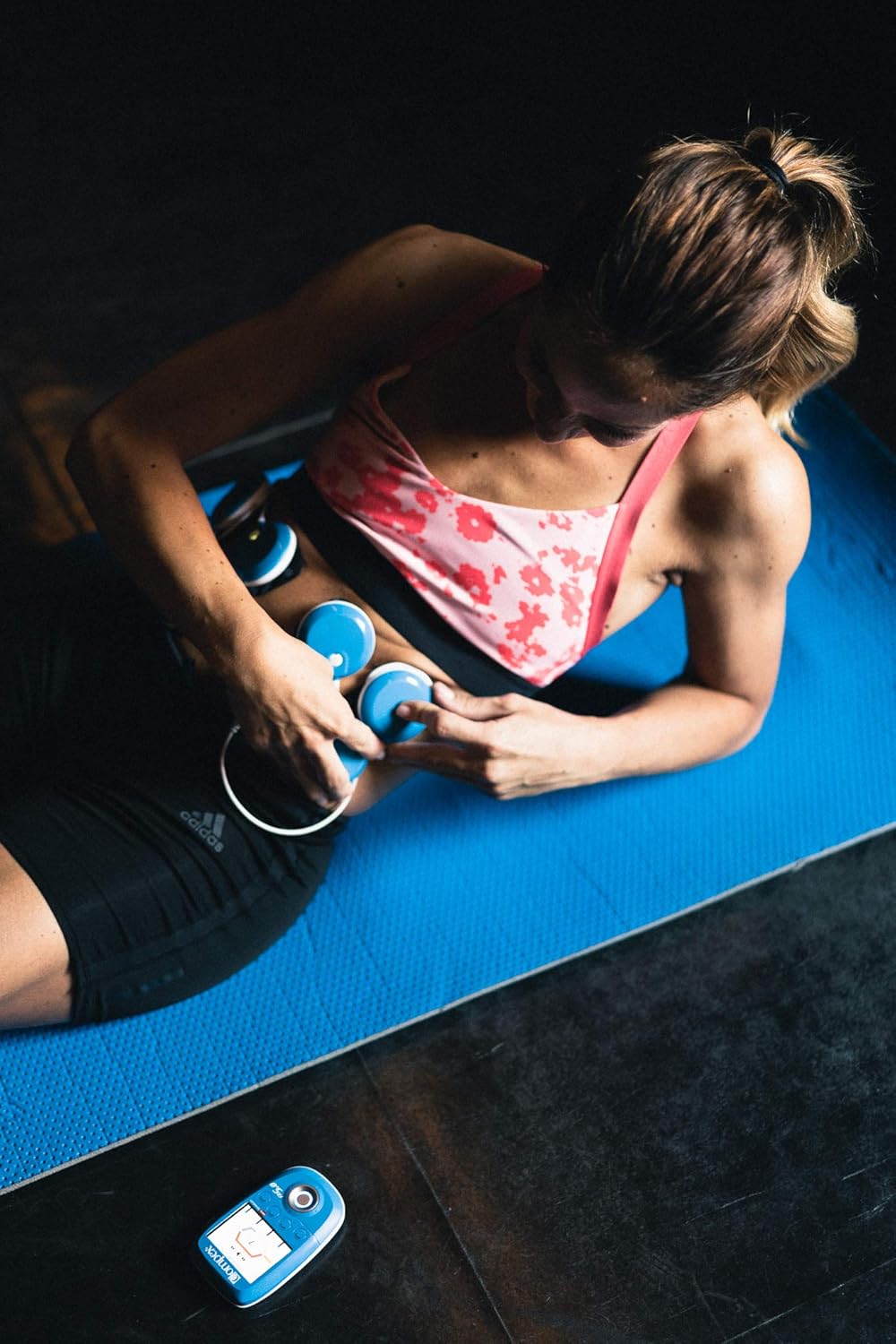 Compex Fit 5.0 Muscle Stimulator: Wireless EMS for Strength & Recovery